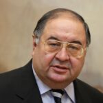 Франция впервые объяснила Украине снятие санкций с Усманова