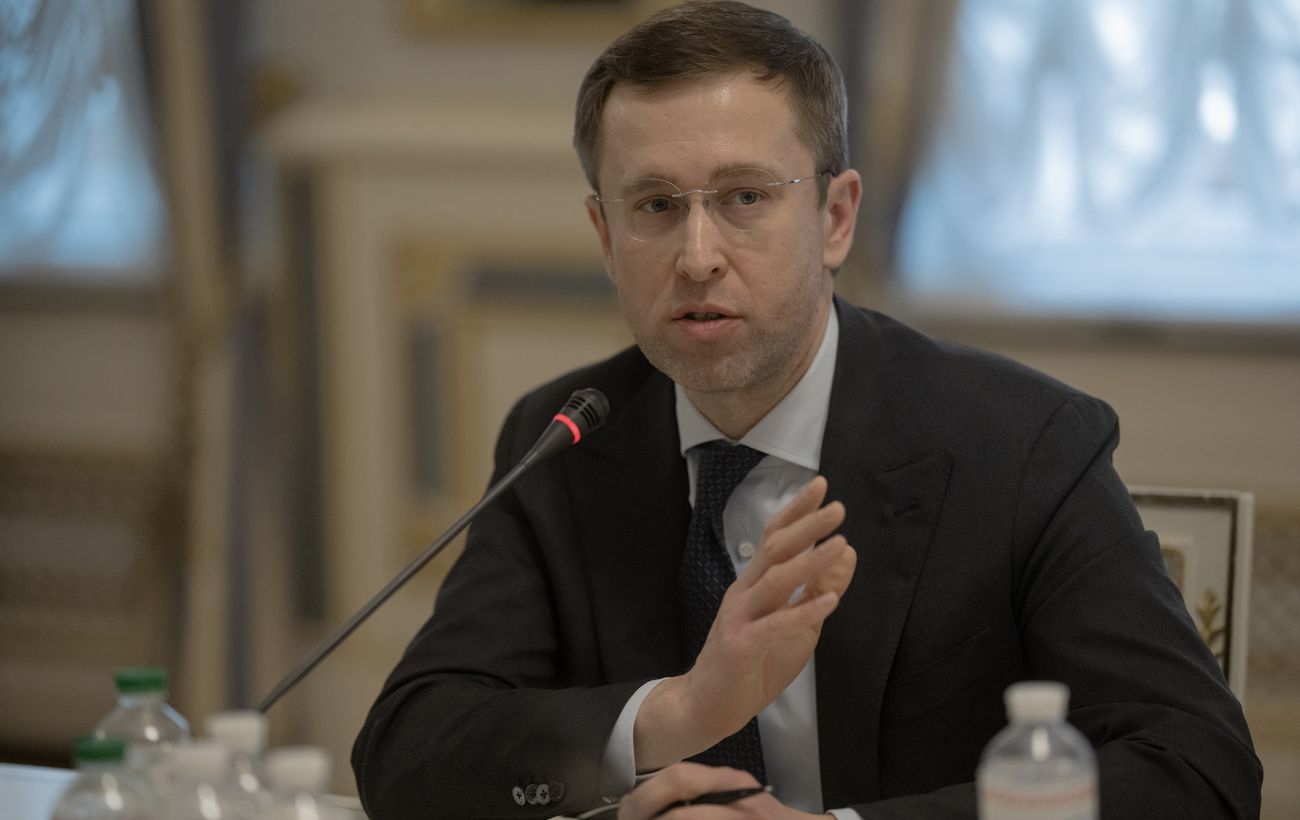 Корецкий призвал бизнес готовиться к худшему сценарию на фоне усиления атак РФ