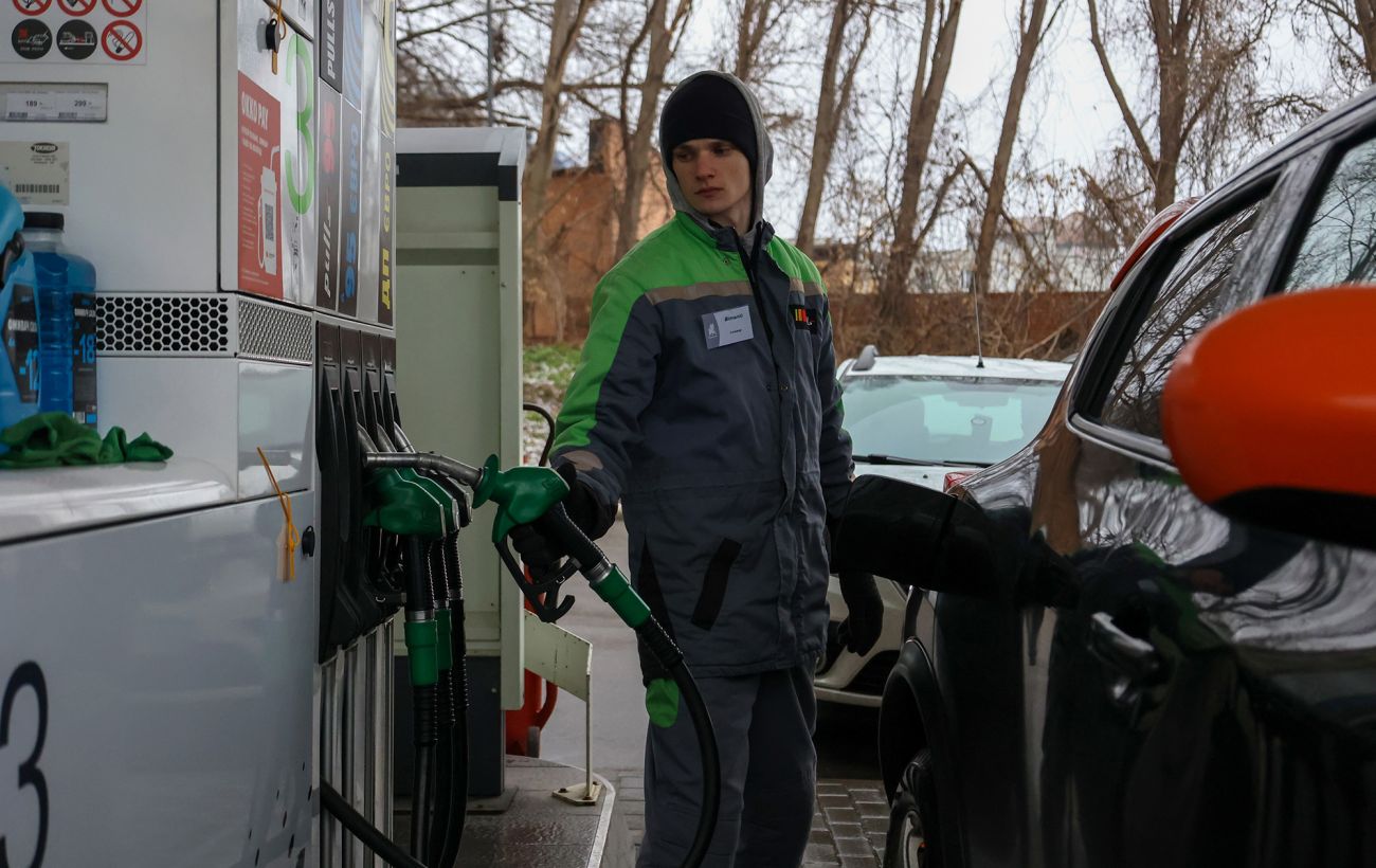 На АЗС очередное обновление цен: сколько стоит бензин, дизель и газ 31 октября