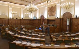 Латвия запретила местным депутатам ездить в РФ и Белоруссию