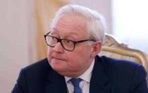 Лавров прокомментировал переговоры Украины, США и РФ в Абу-Даби