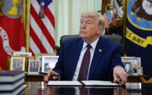 США стали спонсором терроризма из-за Трампа, - сенатор